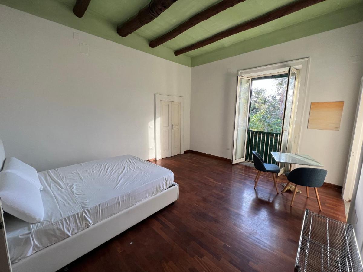 Carafa'S Central Apartment By Hhn Naples Luaran gambar