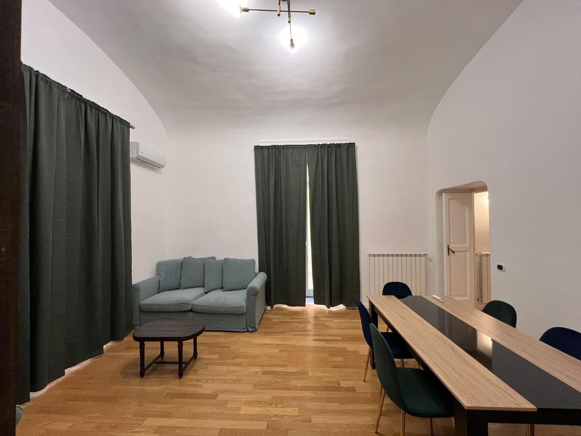 Carafa'S Central Apartment By Hhn Naples Luaran gambar