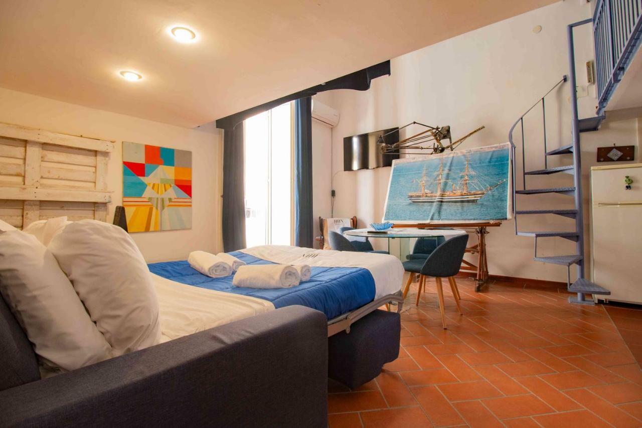 Carafa'S Central Apartment By Hhn Naples Luaran gambar